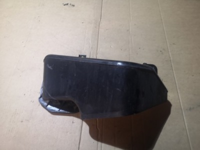 Воздухозаборник воздуха panamera 970 lift 2014 97057207204 фото №1