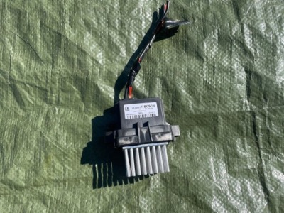 Резистор регулятор вентилятора салона opel astra 13503201 eu фото №1