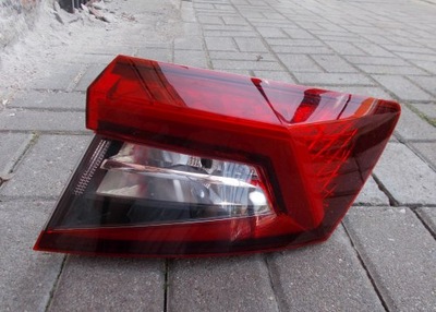 SKODA KAROQ FARO DERECHA PARTE TRASERA DIODO LUMINOSO LED 57A945208  