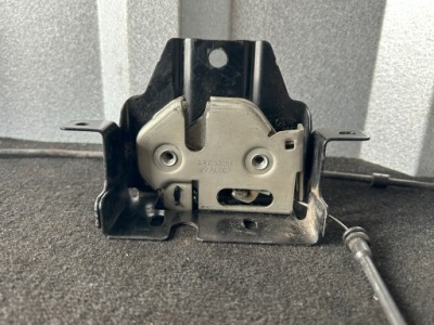 Замок бардачка mercedes actros mp4 a9607520250 + кронштейн a9607550214 фото №1