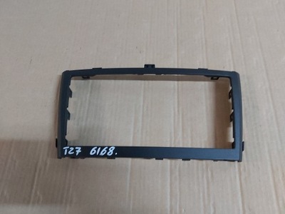 Toyota avensis t27 рамка радіо фото №1