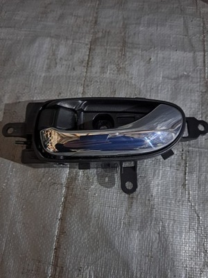 Ручка дверь внутренняя правый задняя nissan leaf ii фото №1