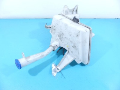 Бачок жидкость распылителя avensis iii t27 фото №1