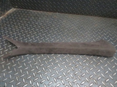 Poszysie стойка коричневый porsche cayenne 7p5867234a фото №1