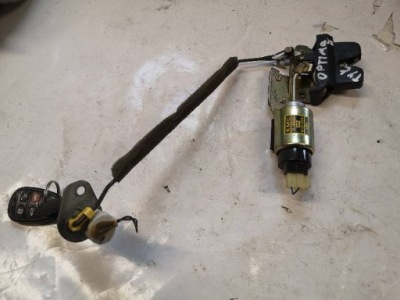 Замок крышки задний  kia magentis фото №1