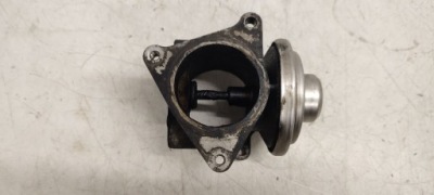 Клапан egr vw touran i 2,0 tdi фото №1