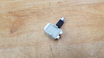 Лампа освещение бардачка nissan primera p12 фото №1