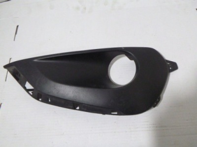 Решётка бампера правый перед peugeot 208 lift фото №1