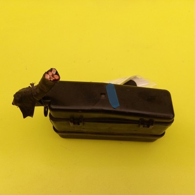 Коробка корпус запобіжників mazda cx9 cx-9 10r фото №1