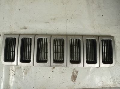 Jeep cherokee zj решітка радіатора решітка радіатора фото №1