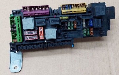 Модуль блок керування запобіжники mercedes w204 фото №1