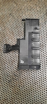 Рамка запобіжників 243103611r renault master фото №1