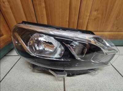 Лампа передняя перед toyota proace ii lift 16- фото №1