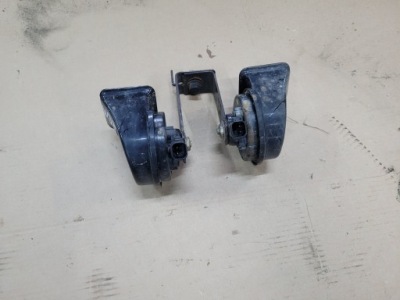 Jeep grand cherokee wj 99-04 клаксон сигнал фото №1