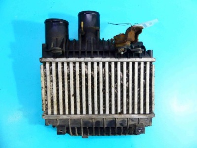 Интеркулер toyota avensis 1 t22 2.0 d4d фото №1