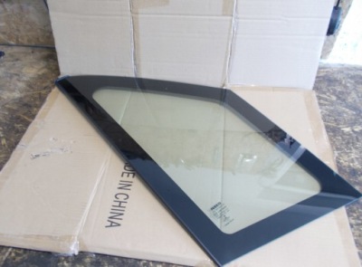 Стекло правая малый iveco daily 2014- фото №1