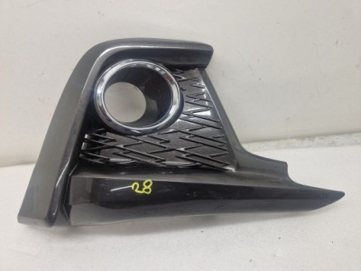Решітка решітка радіатора бампера права заглушка протитуманної фари lexus ct200 ct-200 фото №1