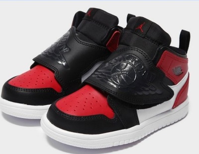 Nike Sky Jordan 1 buty dziecięce rozmiar 27