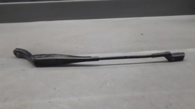 8200725624d дворник правая renault twingo ii фото №1