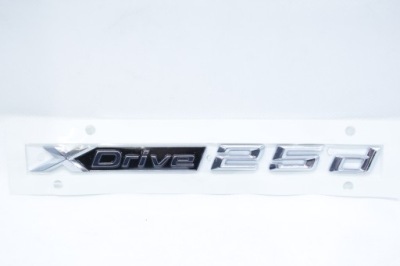 Емблема значок надпис кришки задня xdrive25d bmw g01 x3 g02 x4 8737329 фото №1