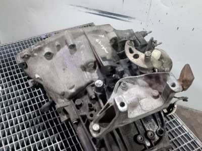 Коробка передач передач механічна peugeot 407 20mb02 2.0 hdi фото №1