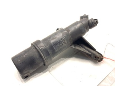 Омивач фара лівий перед bmw e61 універсал 04-10 насадка фото №1