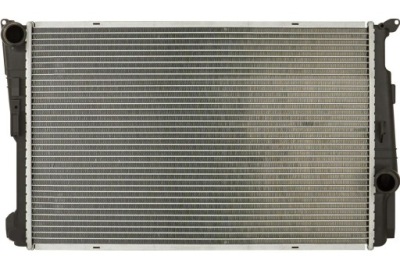 Радіатор води bmw x3 f25 2,0 1 2010 - 2017 фото №1