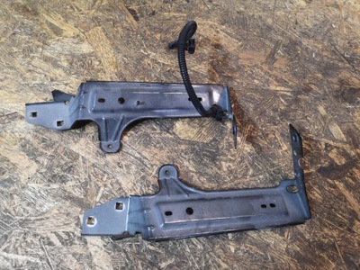 Alfa romeo stelvio кронштейн крила правий фото №1