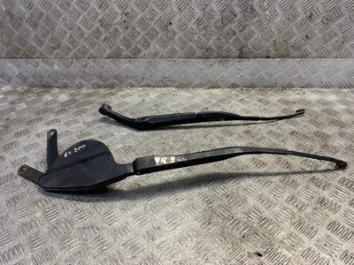 Lexus rx300 i важелі двірник перед комплект фото №1