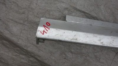 Toyota camry 2019- молдинг порог левая порог левый // 410 фото №1