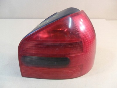 Audi a3 8l лампа задня задня права фото №1