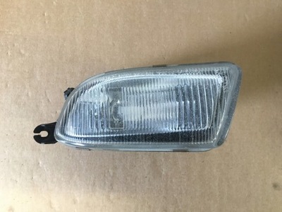 Противотуманная фара левый toyota celica оригинал хороший фото №1