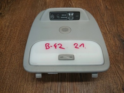 Renault twingo iii лампа освітлення 739481634r фото №1