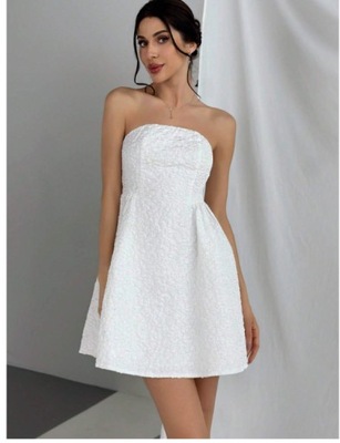 SHEIN SUKIENKA MINI BIAŁA ROZKLOSZOWANA BEZ RĘKAWÓW M 545