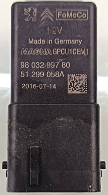 Peugeot 5008 lift 16 r 1.6 hdi реле свеча накаливания фото №1