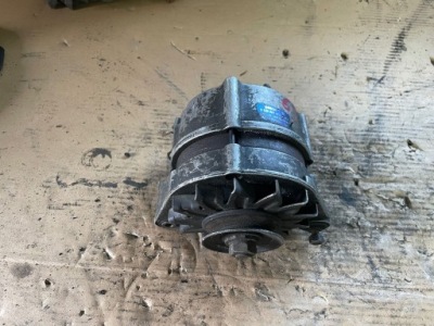 Генератор bmw e30 1.6 0120489473 фото №1