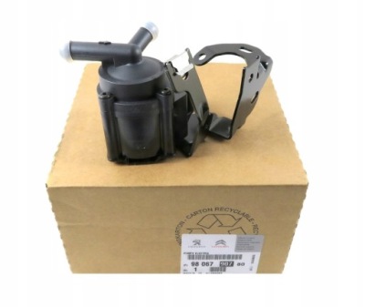 Насос води ds 4 crossback 1.6 thp 2015 - 2018 фото №1