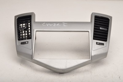 Chevrolet cruze i рамка радио решётки фото №1