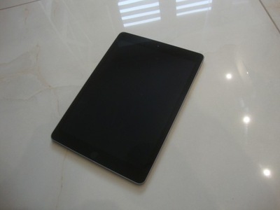 Tablet Apple iPad (6nd Gen) A1893