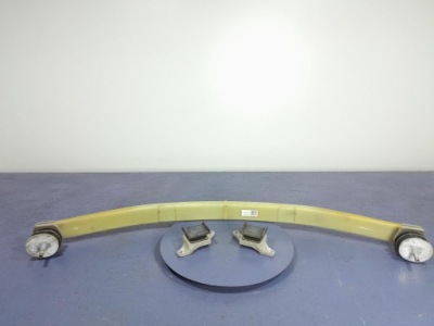 Volvo xc60 ii рессора поперечный щетка крепления задняя 32283979 фото №1