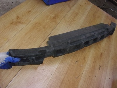 Vw passat b6 абсорбер бампера перед фото №1