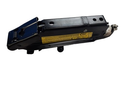 Домкрат vw touran i 1t0011031a фото №1