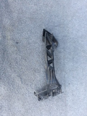 Направляющая бампера правый задняя peugeot 207 фото №1