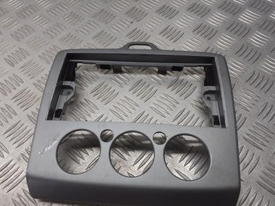 Рамка радио ford focus mk2 4m51-18522 фото №1