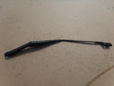 Важіль двірники правий перед ford kuga mk1 фото №1