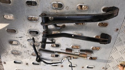 Педалі зчеплення гальмо bmw e30 фото №1