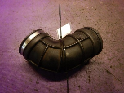 Opel astra g 2.0 шланг інтеркулер 90530766 фото №1