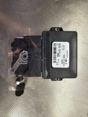 MAZDA 3 III FACELIFT 2.0 MODULE CONTROL UNIT BRAKES MANUAL B62W437E1A  