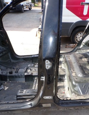 Блок двигателя средний правый/левый opel mokka a фото №1