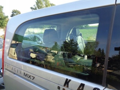 Mercedes vito w639 lift стекло боковая правая задняя фото №1